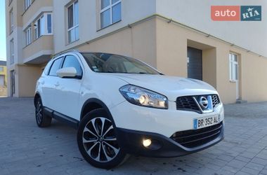 Внедорожник / Кроссовер Nissan Qashqai+2 2012 в Тернополе