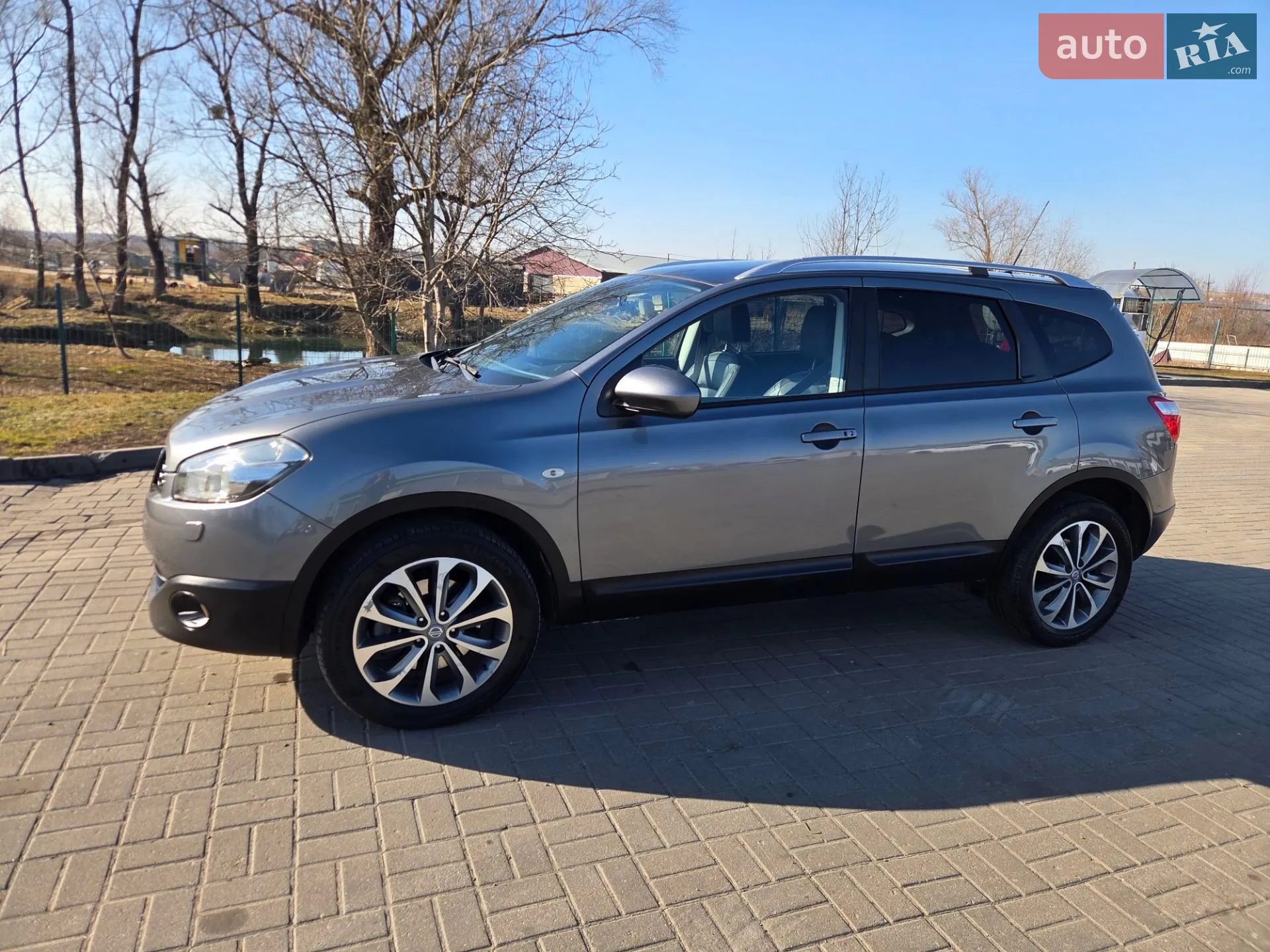 Nissan Qashqai+2 2012