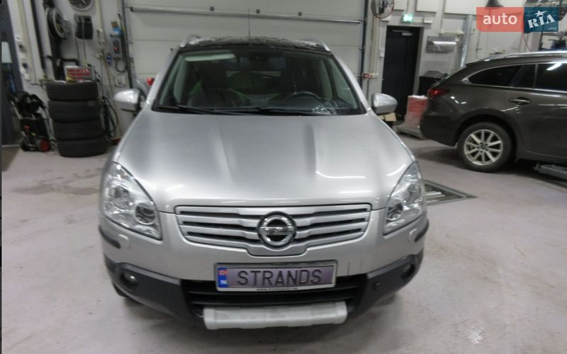 Nissan Qashqai+2 2008
