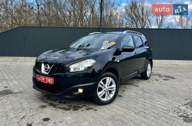 Внедорожник / Кроссовер Nissan Qashqai+2 2011 в Черновцах
