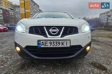 Позашляховик / Кросовер Nissan Qashqai+2 2013 в Дніпрі