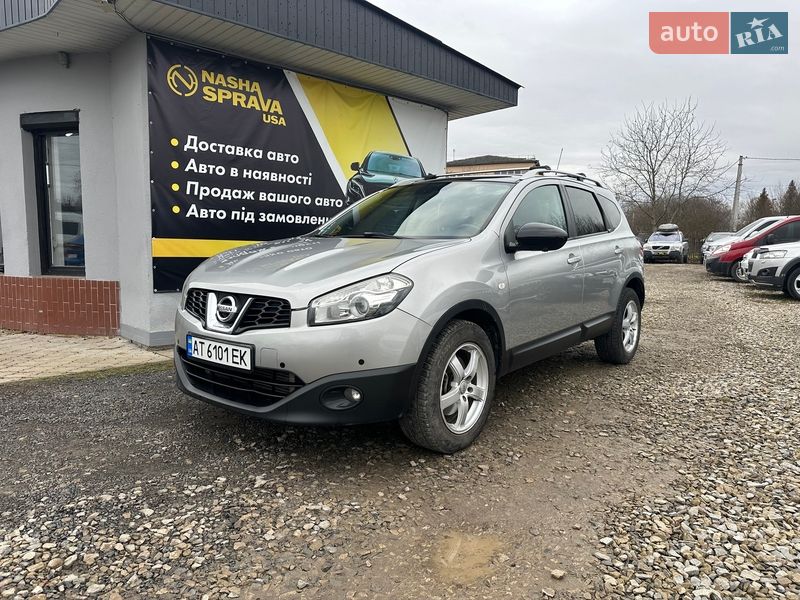 Nissan Qashqai+2 2011