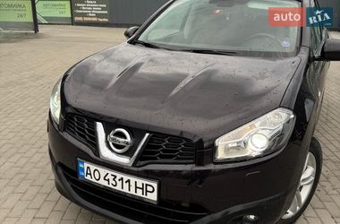 Позашляховик / Кросовер Nissan Qashqai+2 2011 в Буштино