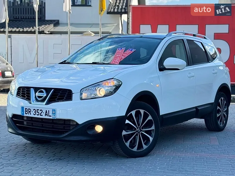 Nissan Qashqai+2 2012