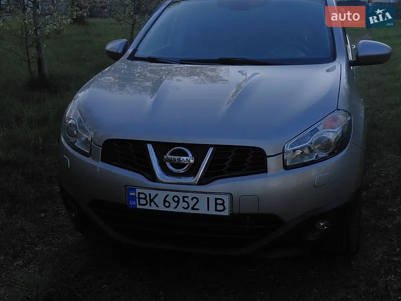 Nissan Qashqai+2