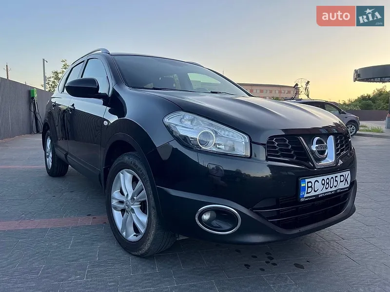 Nissan Qashqai+2