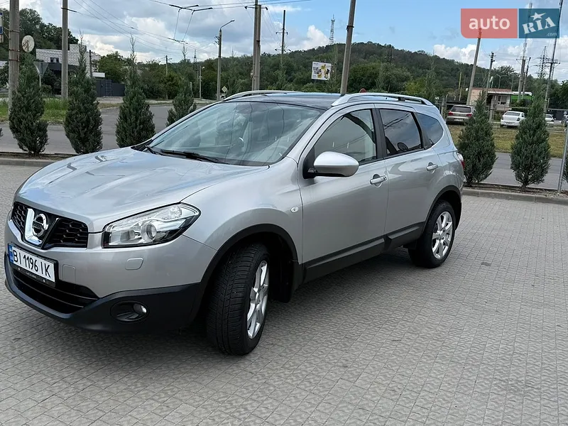 Nissan Qashqai+2
