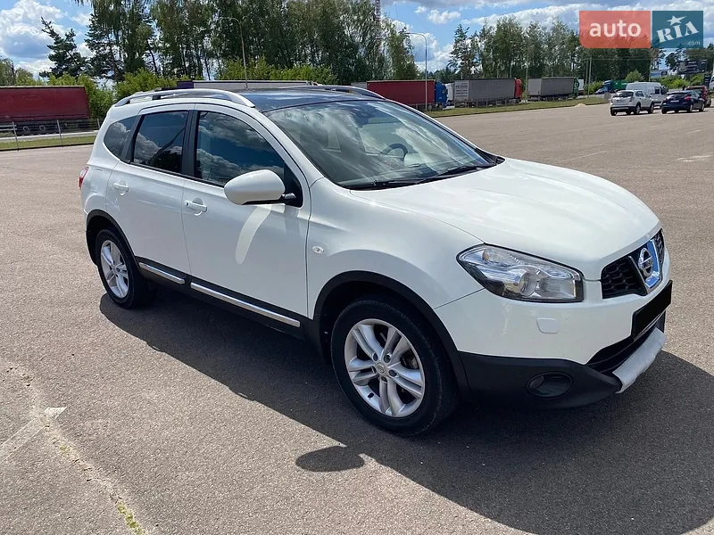 Nissan Qashqai+2