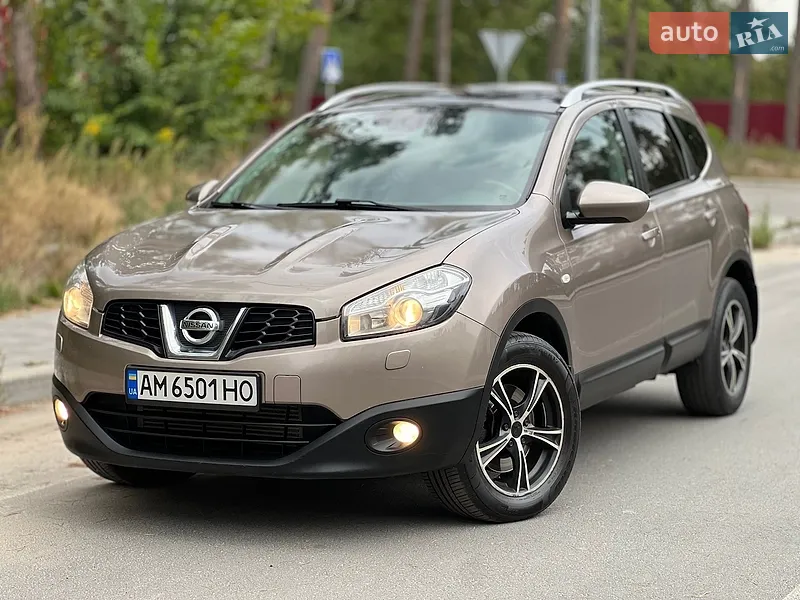 Nissan Qashqai+2
