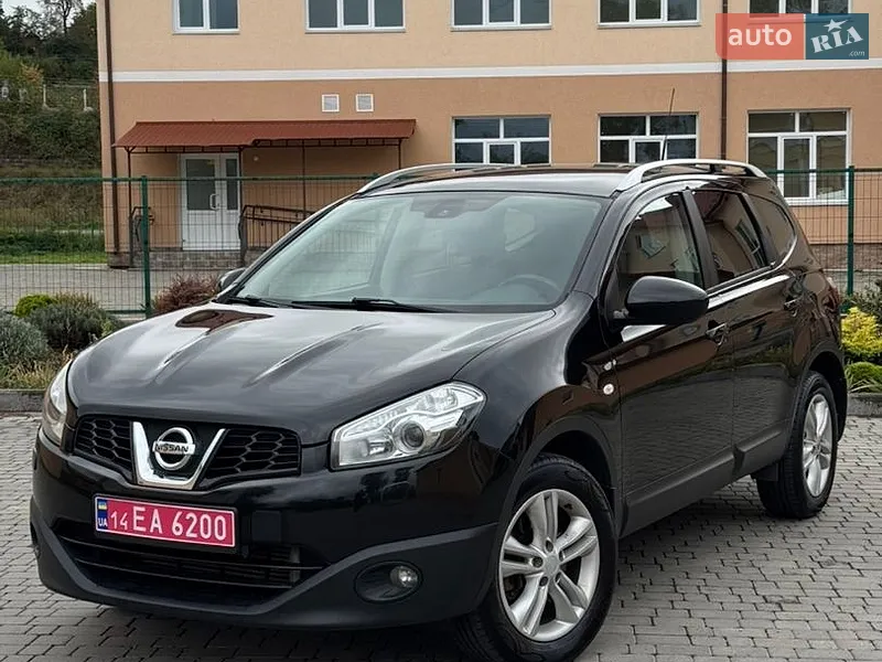 Nissan Qashqai+2