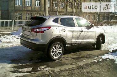 Внедорожник / Кроссовер Nissan Qashqai 2014 в 