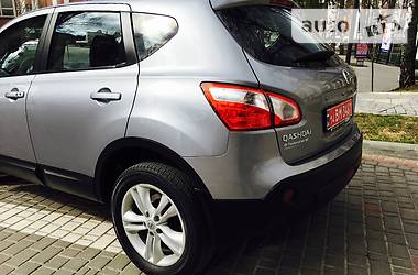 Внедорожник / Кроссовер Nissan Qashqai 2011 в Ивано-Франковске