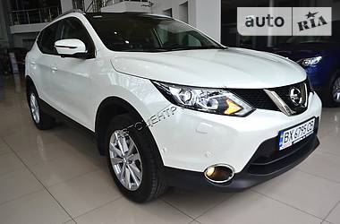 Внедорожник / Кроссовер Nissan Qashqai 2016 в Хмельницком