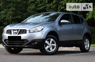 Внедорожник / Кроссовер Nissan Qashqai 2014 в Одессе