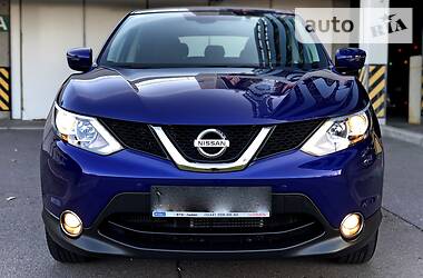 Внедорожник / Кроссовер Nissan Qashqai 2016 в Киеве