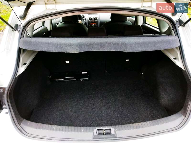 Внедорожник / Кроссовер Nissan Qashqai 2008 в Львове