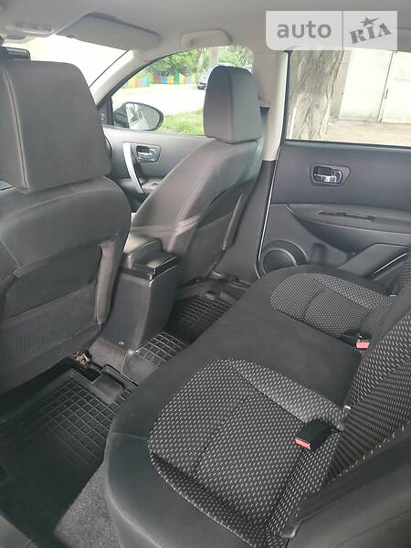 Позашляховик / Кросовер Nissan Qashqai 2008 в Києві