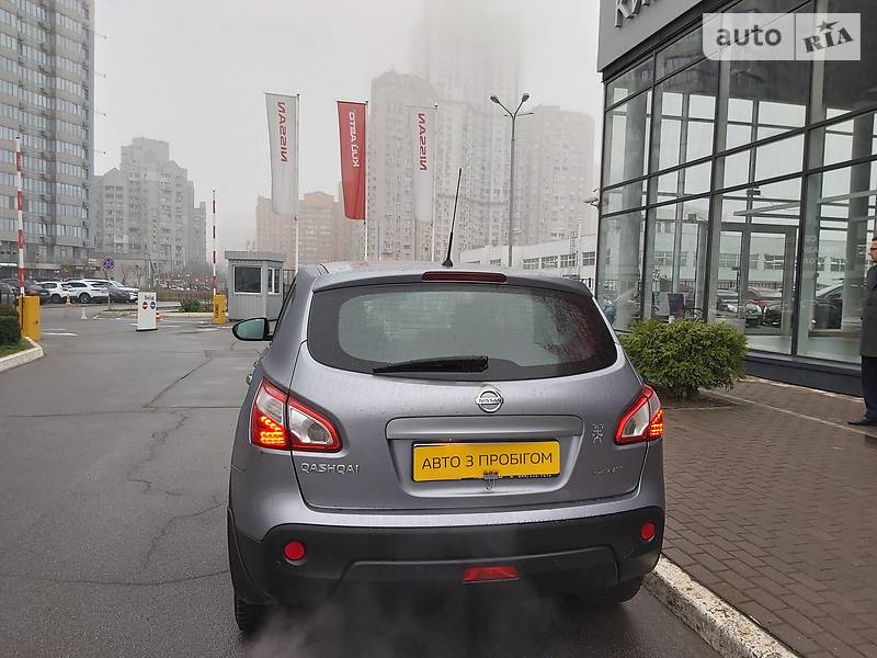 Позашляховик / Кросовер Nissan Qashqai 2011 в Києві