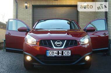 Внедорожник / Кроссовер Nissan Qashqai 2013 в Чернигове