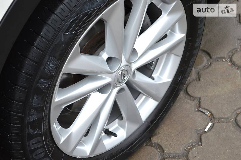 Позашляховик / Кросовер Nissan Qashqai 2016 в Одесі