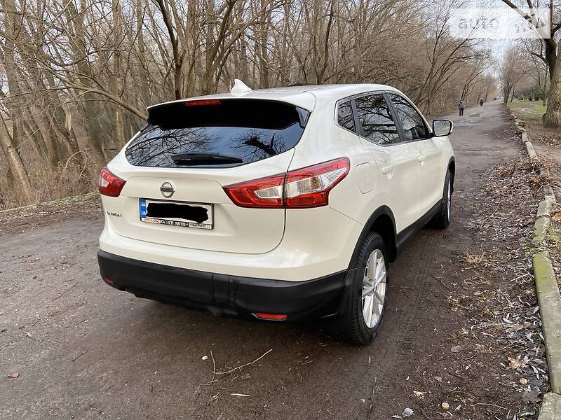 Позашляховик / Кросовер Nissan Qashqai 2016 в Дніпрі