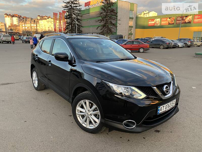 Внедорожник / Кроссовер Nissan Qashqai 2014 в Ивано-Франковске