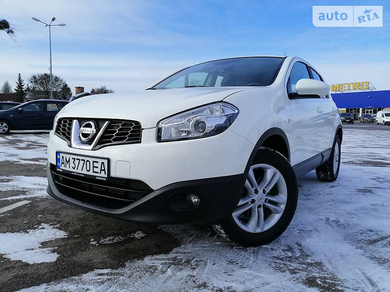 Внедорожник / Кроссовер Nissan Qashqai 2013 в Житомире