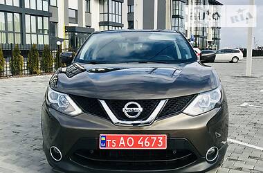 Внедорожник / Кроссовер Nissan Qashqai 2014 в Луцке