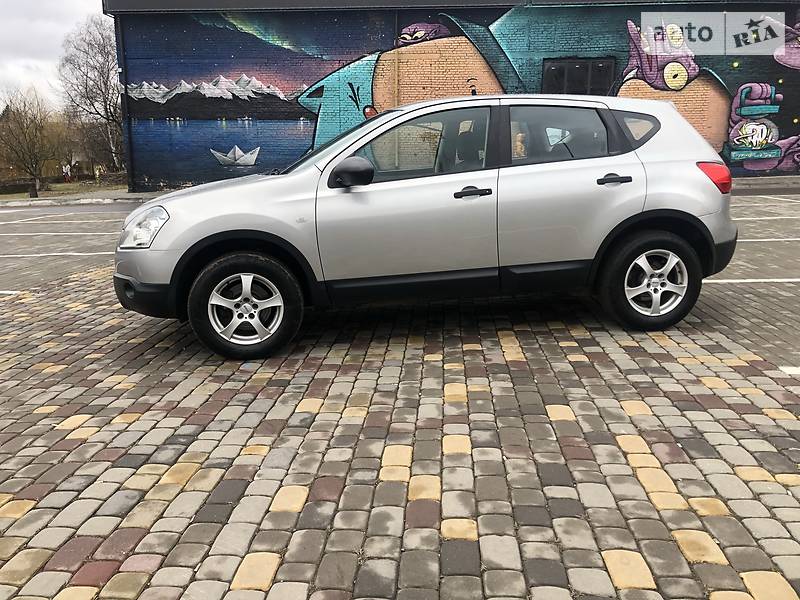 Позашляховик / Кросовер Nissan Qashqai 2008 в Луцьку