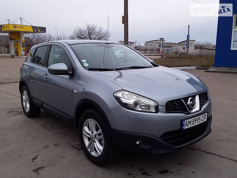 Внедорожник / Кроссовер Nissan Qashqai 2010 в Житомире