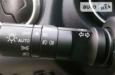 Позашляховик / Кросовер Nissan Qashqai 2011 в 