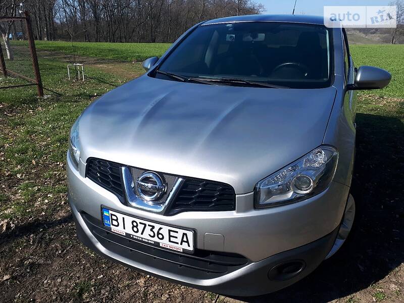 Позашляховик / Кросовер Nissan Qashqai 2011 в Полтаві