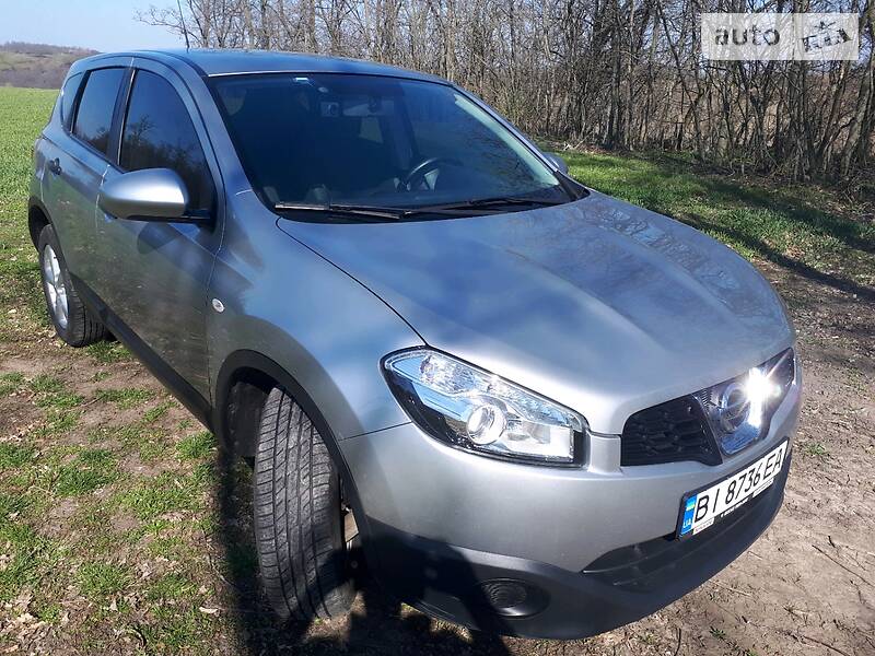 Позашляховик / Кросовер Nissan Qashqai 2011 в Полтаві