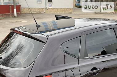 Позашляховик / Кросовер Nissan Qashqai 2011 в 
