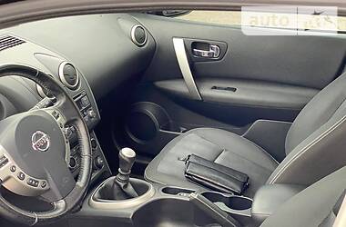 Позашляховик / Кросовер Nissan Qashqai 2011 в 