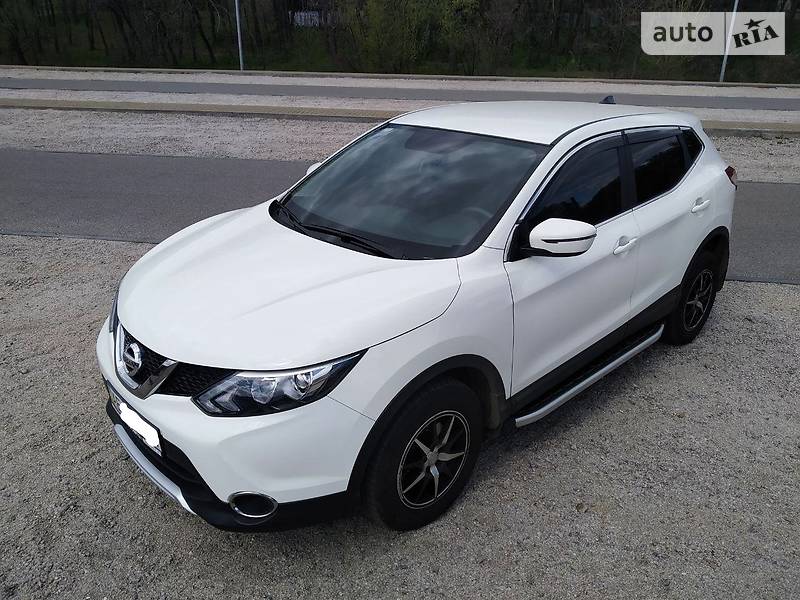Хетчбек Nissan Qashqai 2016 в 