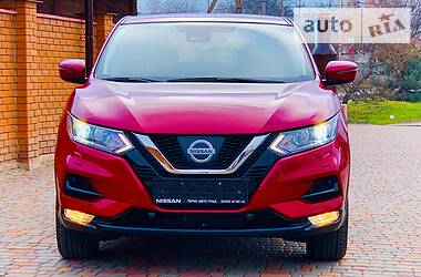 Позашляховик / Кросовер Nissan Qashqai 2018 в 