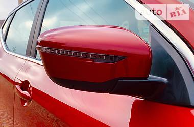 Позашляховик / Кросовер Nissan Qashqai 2018 в 