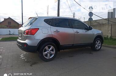 Позашляховик / Кросовер Nissan Qashqai 2008 в 