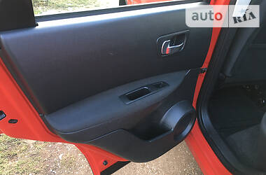 Позашляховик / Кросовер Nissan Qashqai 2009 в 