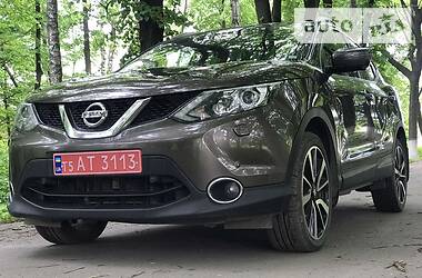 Внедорожник / Кроссовер Nissan Qashqai 2015 в Виннице