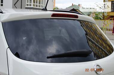 Позашляховик / Кросовер Nissan Qashqai 2014 в 
