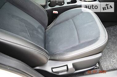 Позашляховик / Кросовер Nissan Qashqai 2014 в 