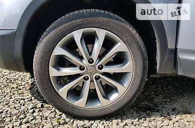Позашляховик / Кросовер Nissan Qashqai 2010 в 