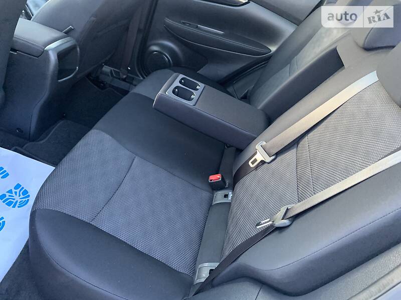 Позашляховик / Кросовер Nissan Qashqai 2017 в Івано-Франківську