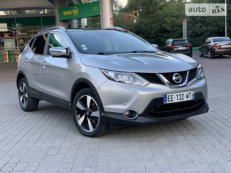 Позашляховик / Кросовер Nissan Qashqai 2017 в Івано-Франківську