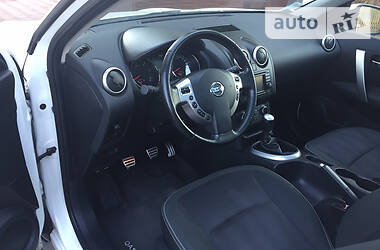 Внедорожник / Кроссовер Nissan Qashqai 2012 в Черновцах