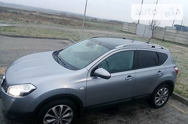 Внедорожник / Кроссовер Nissan Qashqai 2011 в Ровно