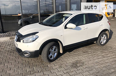 Внедорожник / Кроссовер Nissan Qashqai 2013 в Днепре