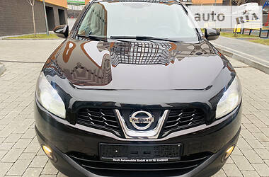 Внедорожник / Кроссовер Nissan Qashqai 2012 в Ивано-Франковске